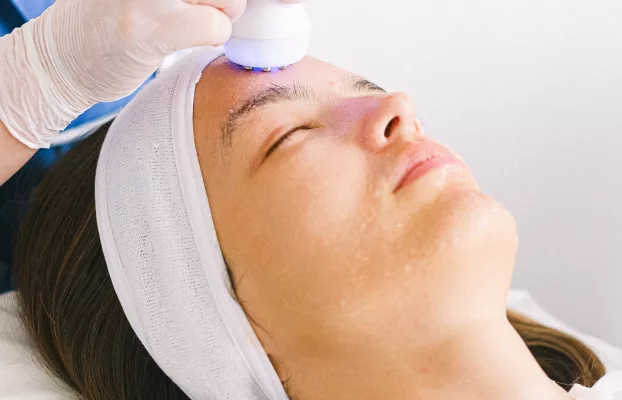 The Ultimate Guide to Spa Facials: Types, Benefits, and Facts